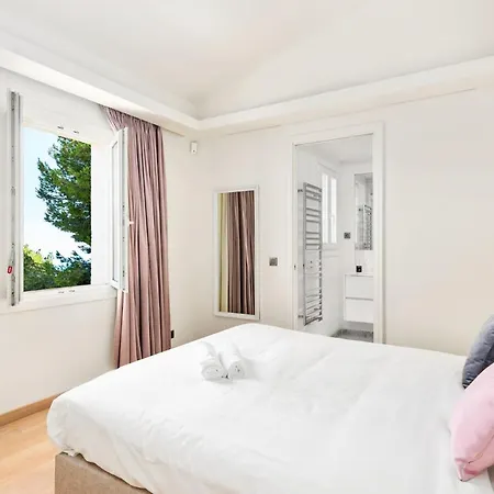 Villa L Oasis Moderne Piscine Vue
